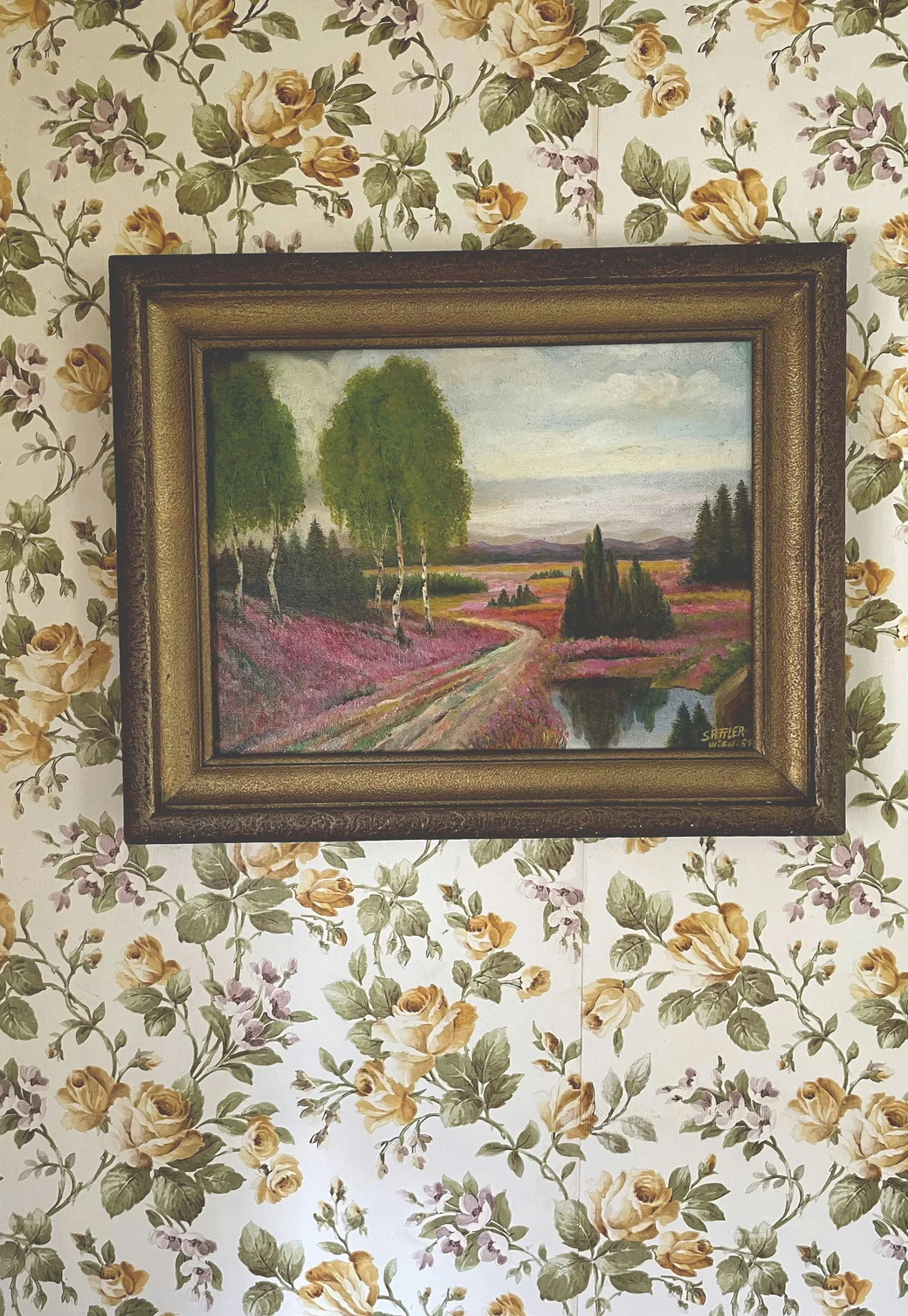 Vintage Wallpaper Guide